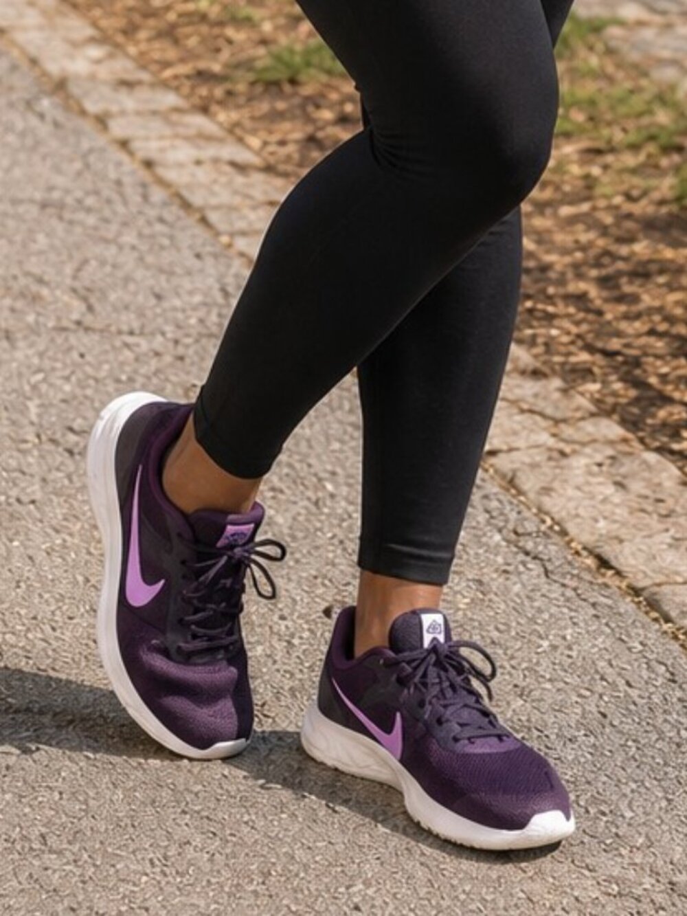 Nike Revolution 6 Next Nature Womans Size 9.5 Lavender Swoosh Mesh Sneakers